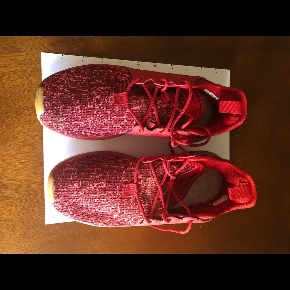 Shoes - Picture 2 of 2